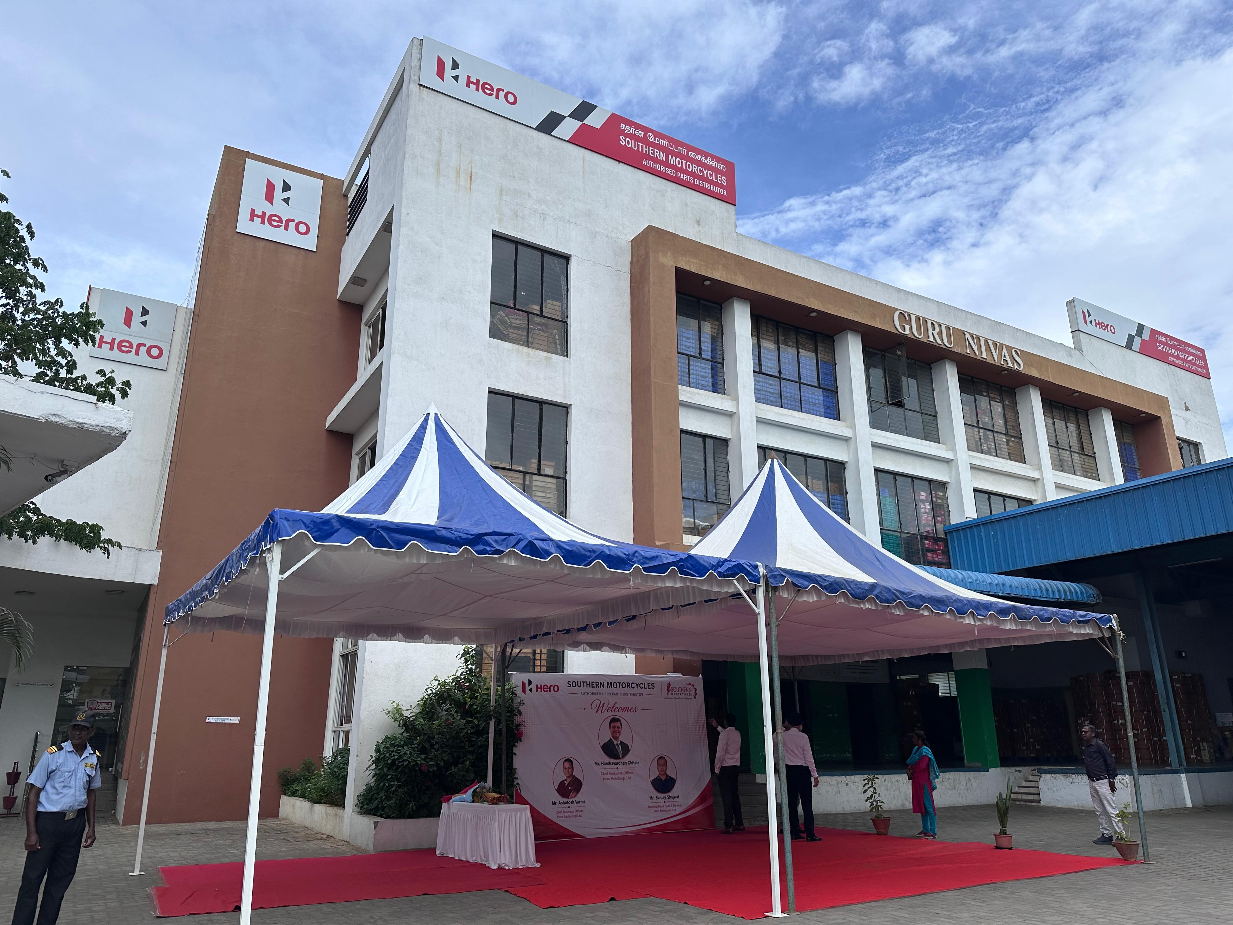 Tents & Canopies